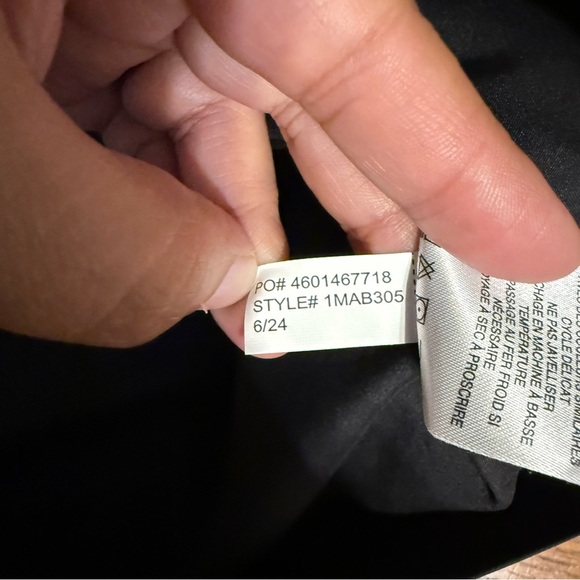 NEW Travis Mathew Men's On Course Golf Jacket Black Sz M Waterproof Lightweight - Picture 11 of 15